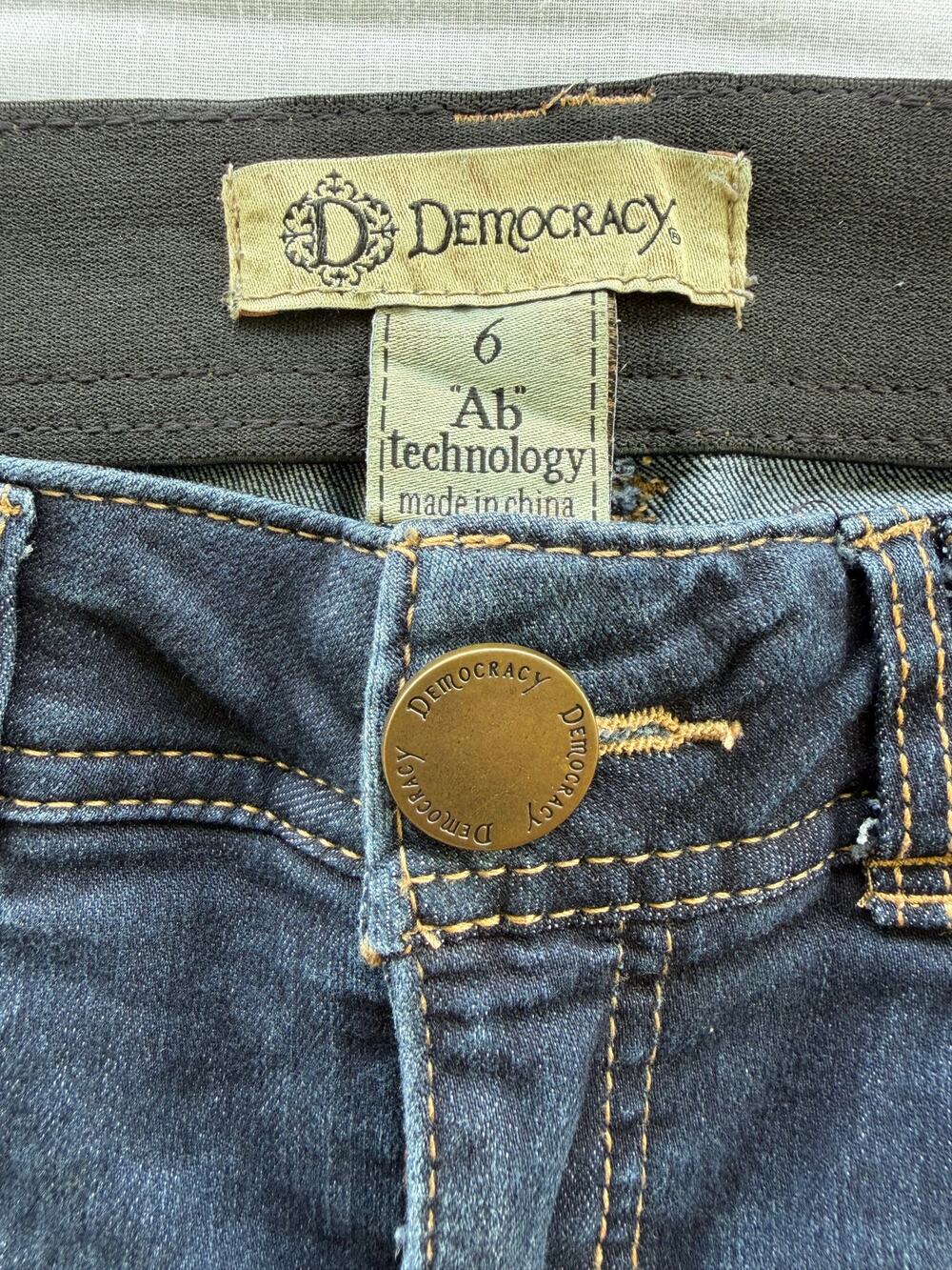 Democracy Ab Technology Dark Wash Slim Straight Stretch Jeans 6 Minimalist